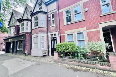 2 bed flat, Castle Boulevard, Lace Market, Nottingham, NG71FE - Image 1